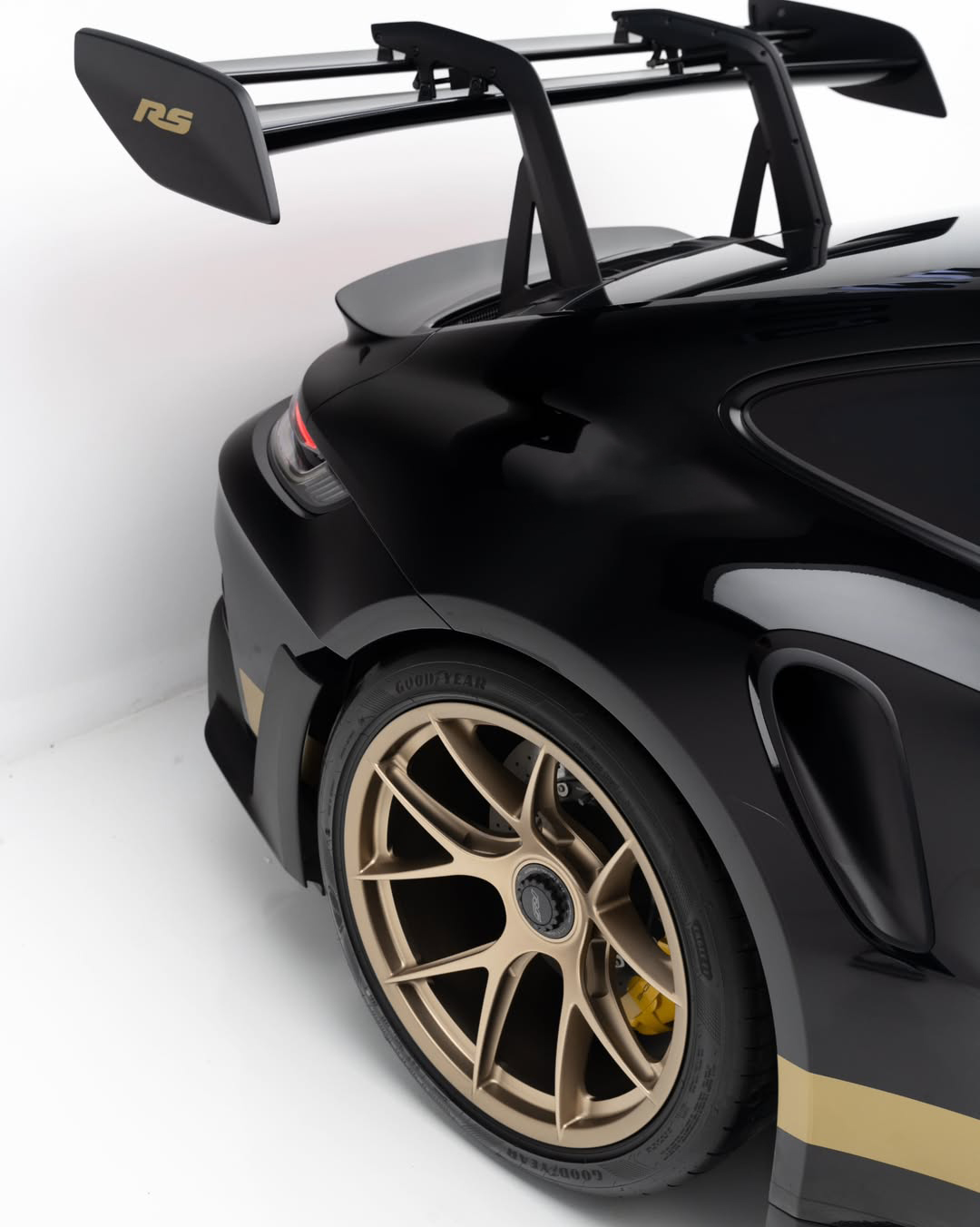 2025 PORSCHE 911 GT3 RS WEISSACH | GCC | 5 YEARS MAIN DEALER WARRANTY | HIGH SPECS
